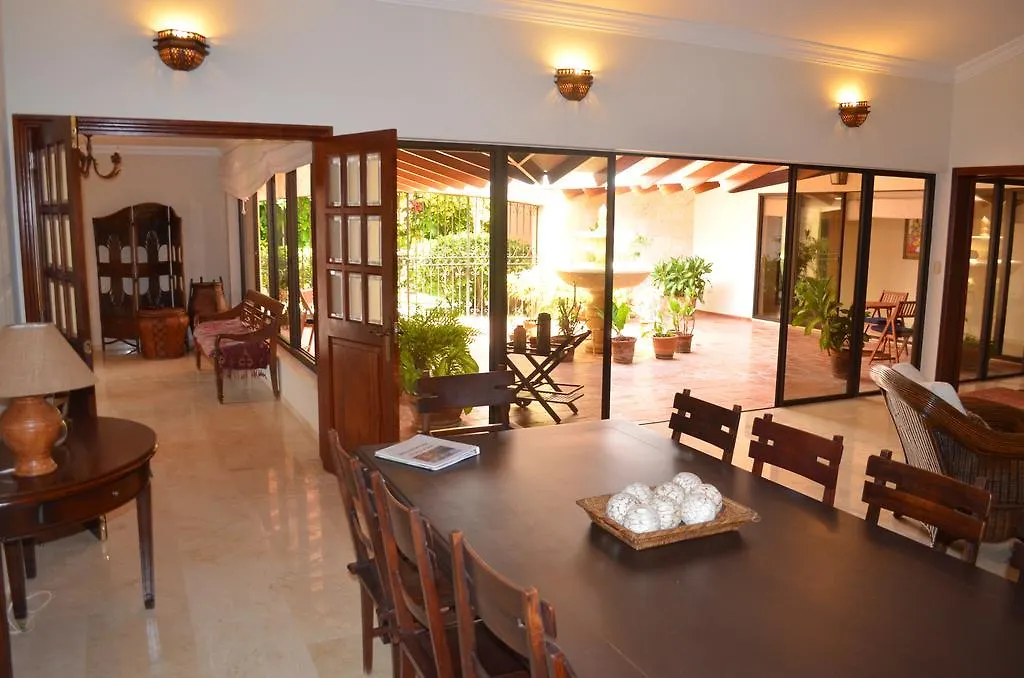 Villa Cueva Punta Cana 0*,